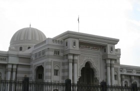 المجلس الاستشاري لإمارة الشارقة يبادر بدعم حملة توفير الحواسيب للطلبة من الأسر المتعففة لاستخدامها في التعلم عن بعد