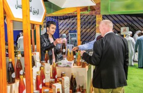 تواصل فعاليات مهرجان الوثبة للعسل في أبوظبي بمشاركة 60 مربياً ومنتجاً   